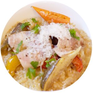 NEW！《ランチ限定》「自家製冷燻ハムと焼き野菜」玄米リゾットプレート